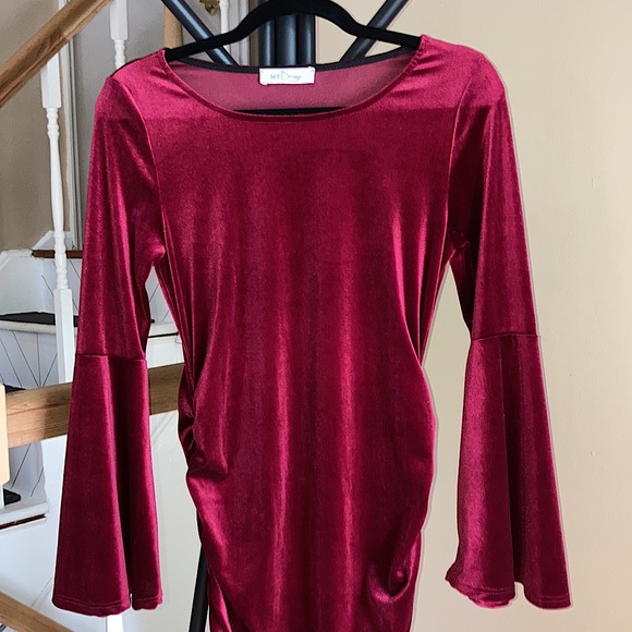 Burgundy Suede Maternity Dress. - Picture 8 of 8